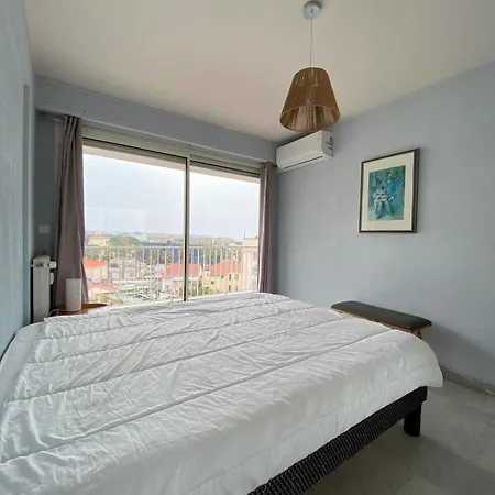Juan Les Pins Le Bristol, 3 With Sea View *
